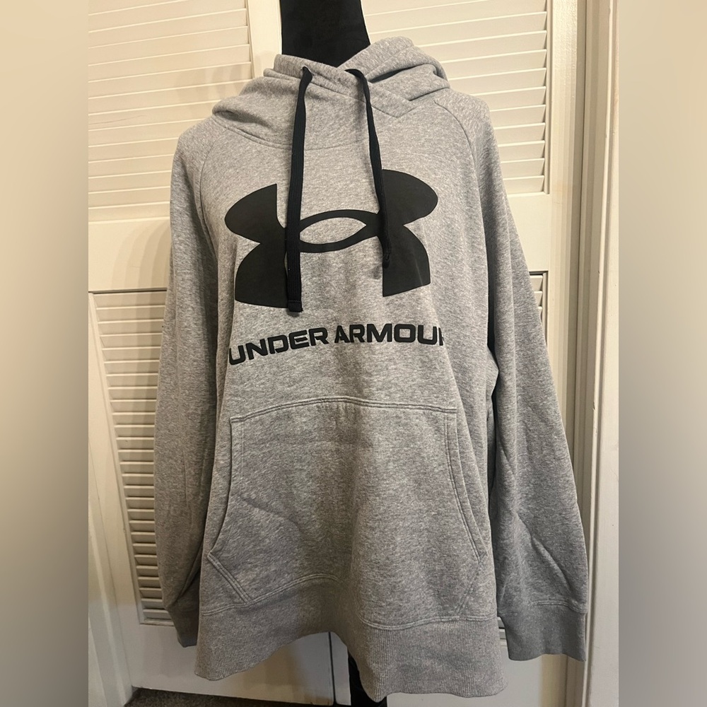 💜💜 Under Armour Light Gray Hoodie 3X